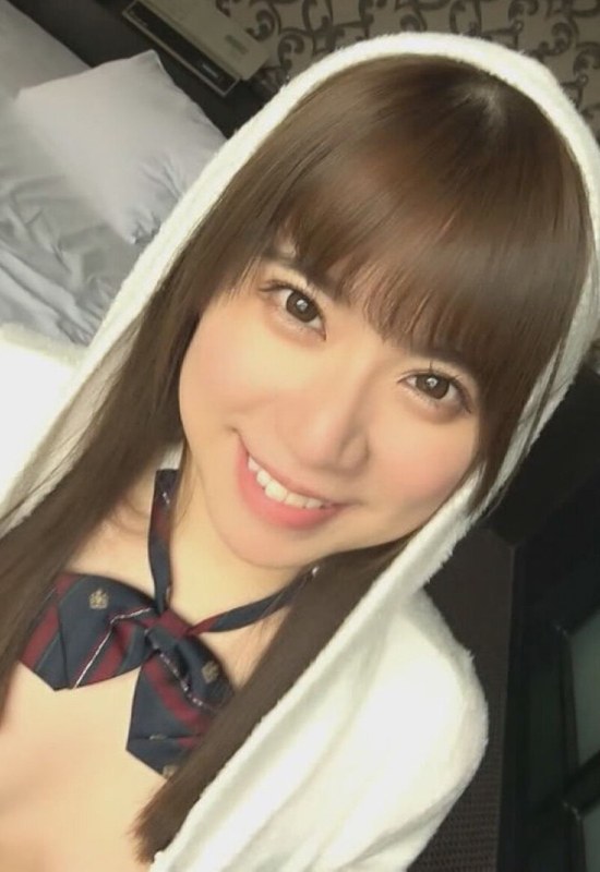 初々しい プリプリ桃尻の正統派美少女JK