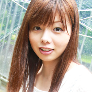 若妻 みゆ